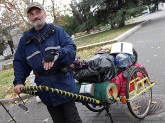 Украинский путешественник чудом добрался живым из Днепропетровска в Новую Каховку