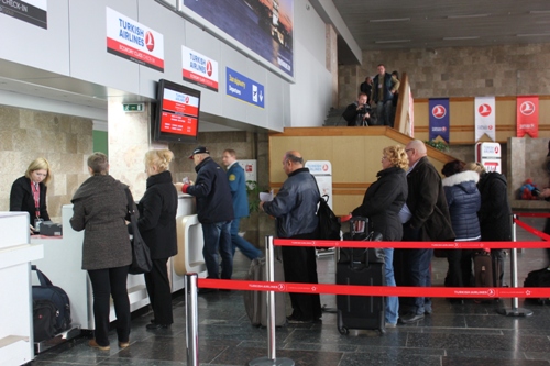 В Херсонской ОГА ожидают поток туристов из Крыма в аэропорт "Херсон"