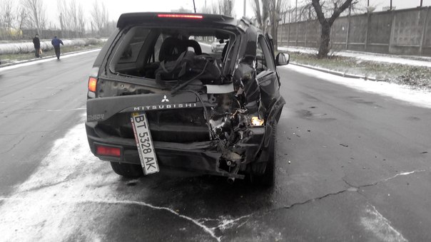 В Херсоне в ДТП с маршруткой пассажирка вылетела через окно