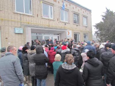 Протестующие из Камышан решили обратиться к Порошенко
