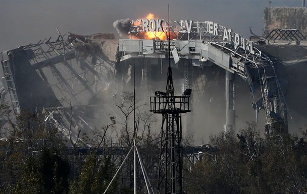 Волонтерам почти перестали поступать деньги