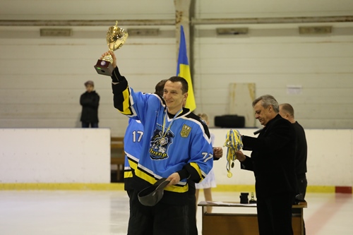 На хоккейном турнире «Кубок Черного моря» победил херсонский клуб «Днепр»