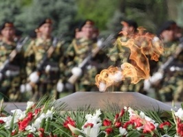 Сегодня в Цюрупинске живет столько ветеранов, сколько лет Победе, - мэр Плотников