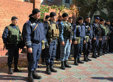 Более 800 работников милиции будут охранять общественный порядок в День Победы
