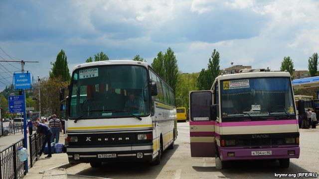 Автобусная «блокада» Крыма: как перевозчики обходят запрет украинских властей