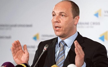 Экс-глава СНБО Андрей Парубий заявил, что через Херсонщину идет контрабанда топлива из РФ