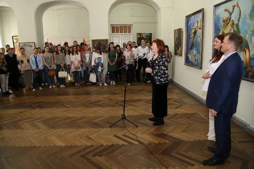 Произведения европейский мастеров представлены на выставке в художественном музее им. А.А.Шовкуненко