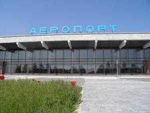 На развитие херсонского аэропорта потратят еще 14 млн. гривен