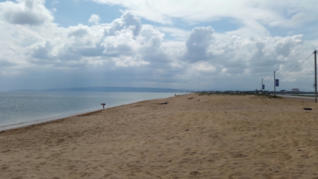 Безлюдные пляжи Крыма: видео самых популярных курортов