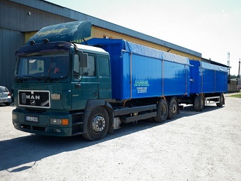 На Херсонщине задержан грузовик с сорока тоннами ячменя без соответствующих документов