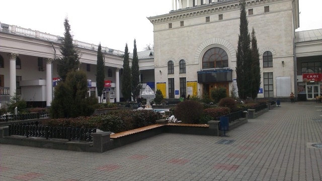 Минтранс Крыма запретил проводить концерты в пустующем здании ж/д вокзала в Симферополе