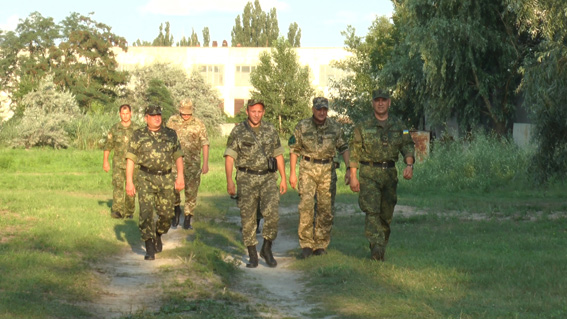 Военные из Чернобаевки будут патрулировать Херсон вместе с милицией?
