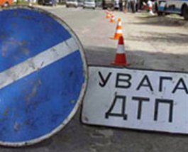 В Каховском районе на мелитопольской трассе не разминулись два грузовика