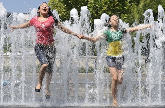Выходные порадуют украинцев долгожданной жарой