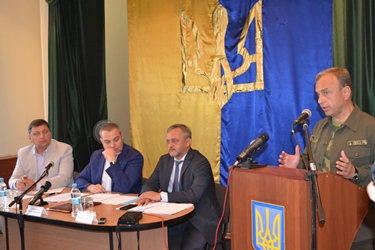 Воробьев считает, что Кабмин тормозит благоустройство сервисных зон на админгранице с Крымом