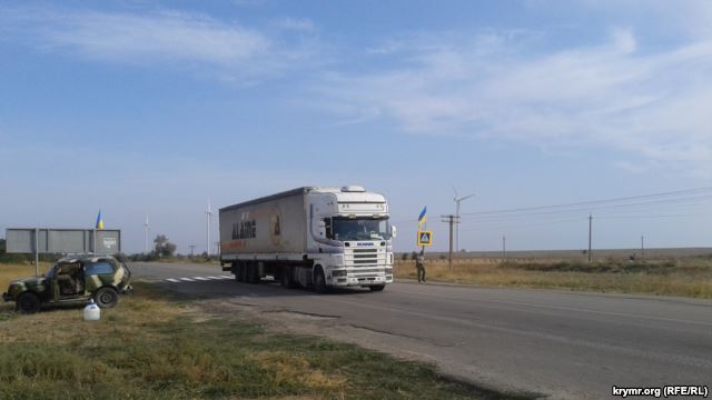 Почти все грузовики покинули пункт пропуска «Каланчак» на админгранице с Крымом