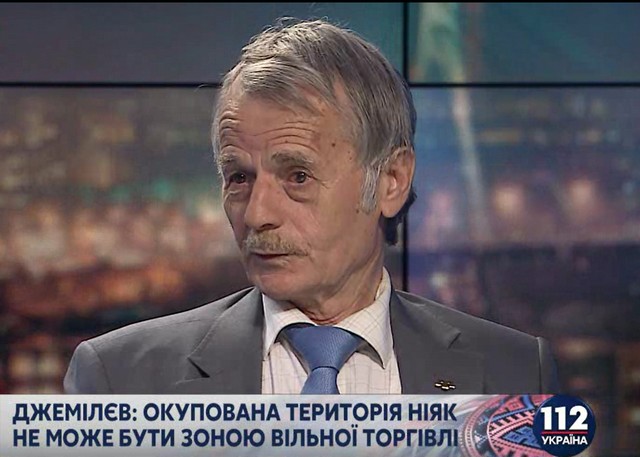 Блокада Крыма обсуждалась с Порошенко, он не собирается ей препятствовать, - Джемилев