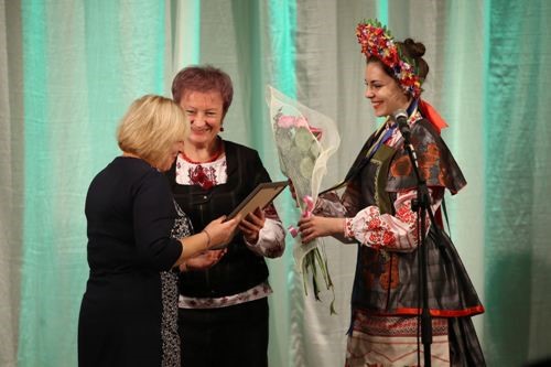 Работников культуры и мастеров народного искусства Херсонщины поздравили с праздником