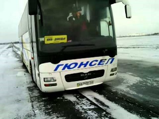 Сегодня и завтра из Киева в Херсон и Николаев отменены все автобусы