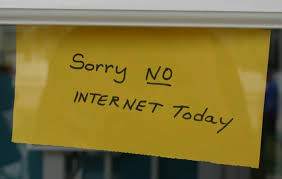 Жителям Херсона предлагают устроить День без интернета