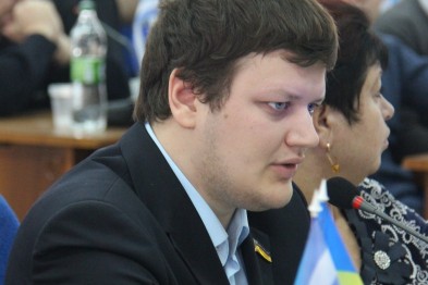 Ильченко снял с повестки дня сессии вопрос о процедуре досрочной отставки мэра