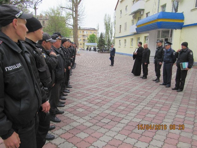 Херсонская епархия поблагодарила херсонских полицейских за спасение самоубийцы