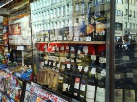 На Херсонщине выявили почти сотню фактов продажи алкоголя и сигарет детям