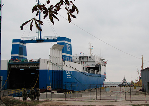 Скадовский порт намерен возобновить паромные перевозки