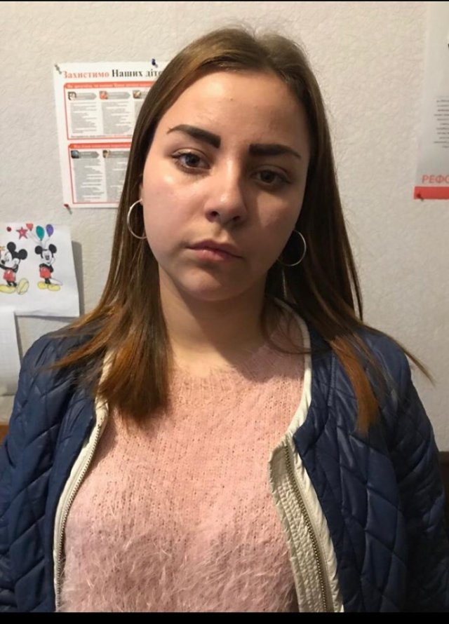 В Херсоне пропала девушка-подросток: не могут найти 4 дня и 3 ночи