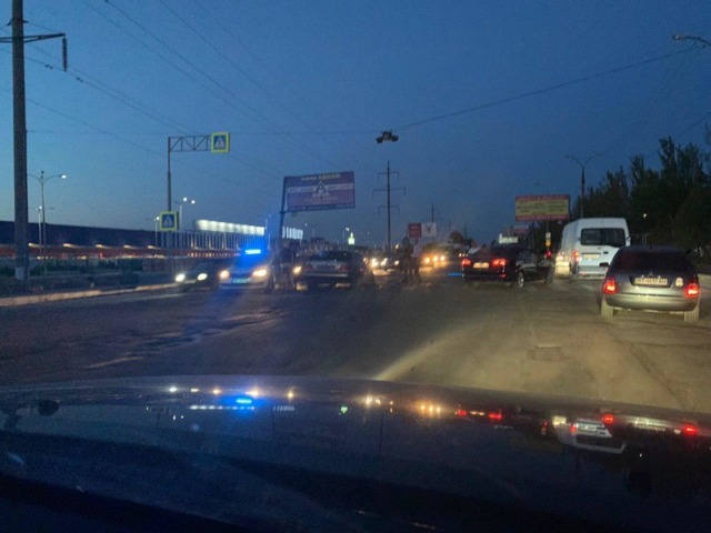 Появились первые фото ДТП на Бериславском шоссе
