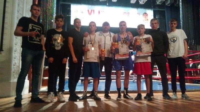 Херсонские боксеры удачно выступили на турнире в Запорожье