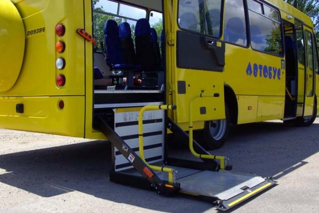 Для Новой Каховки приобретут специализированный школьный автобус