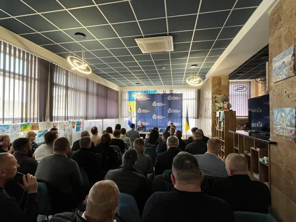 ХОВА обговорила проблеми переселенців та громад Херсонщини