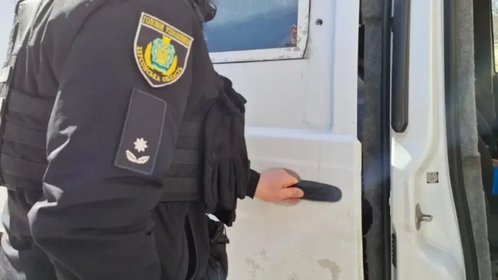 Російські війська поранили 2 поліцейських та 9 цивільних на Херсонщині