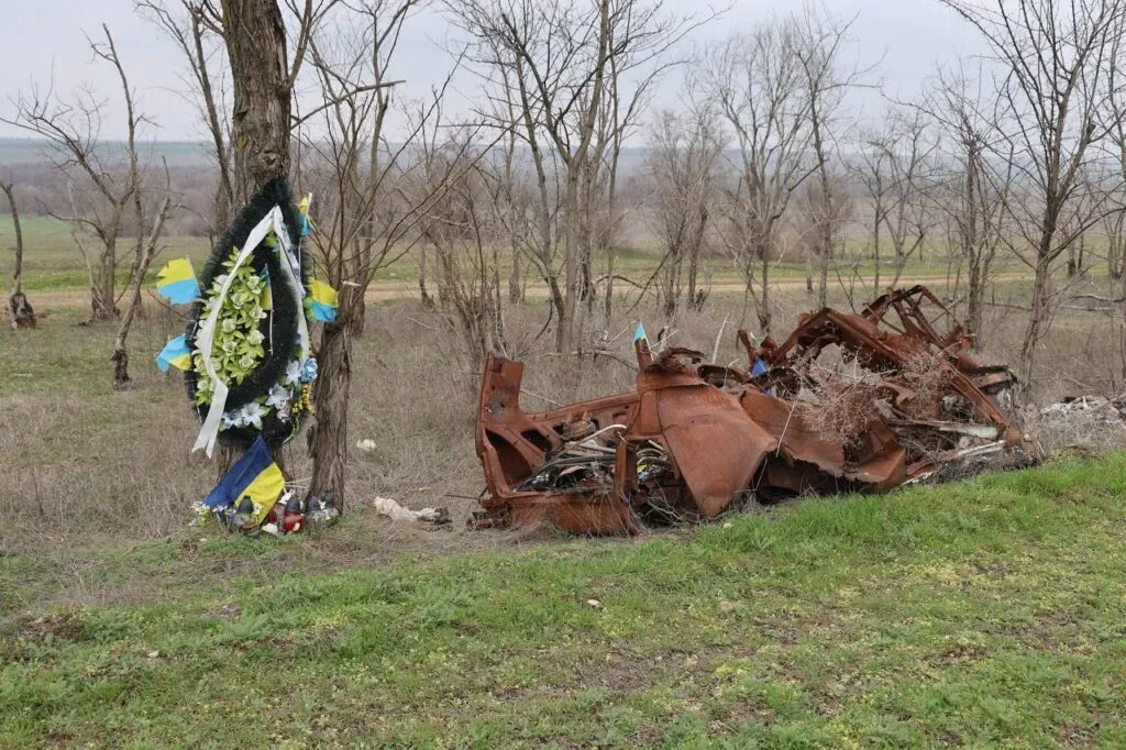 Поля Херсонщини, порізані бліндажами, посівна кампанія під обстрілами 4