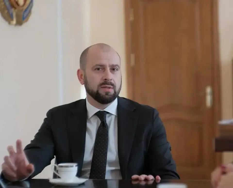 Академічний прихисток: як фігурант резонансної справи опинився серед викладачів херсонського вишу
