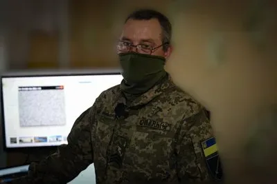 Українські військові РЕБ на Херсонщині працюють з обладнанням для протидії дронам 1