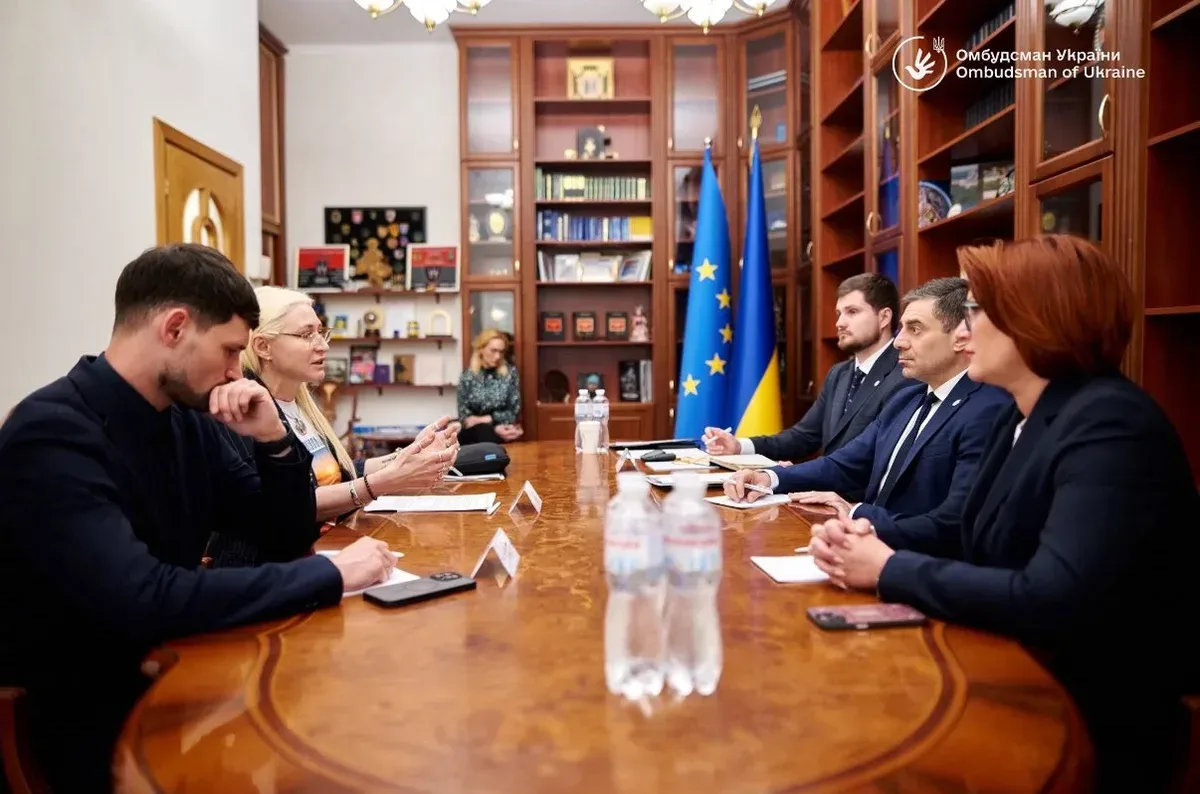 Люди, які потребують евакуації, та зруйновані будівлі в окупованих Олешках на Херсонщині 3