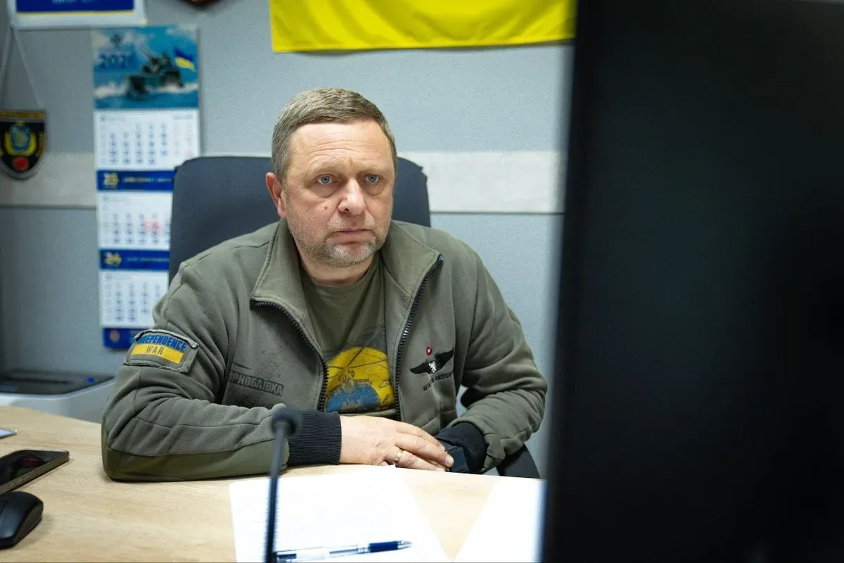 Скріншот онлайн вебінару з логотипами YouControl та Херсонської ОВА, спікер виступає перед аудиторією 1