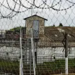 Жінка отримує вирок у суді за співпрацю з окупаційною владою у Херсоні.