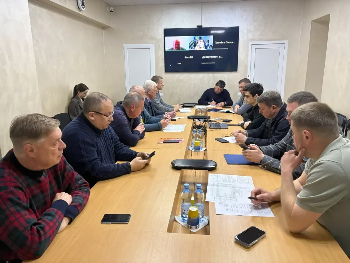 Робоча нарада щодо підготовки Херсона до опалювального сезону, обговорення модульних котелень та зарплат працівників ТЕЦ 3
