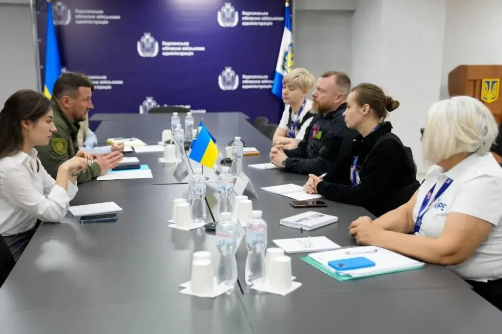 Херсонщина посилює співпрацю з Project HOPE: підземні лікарні та підтримка ветеранів