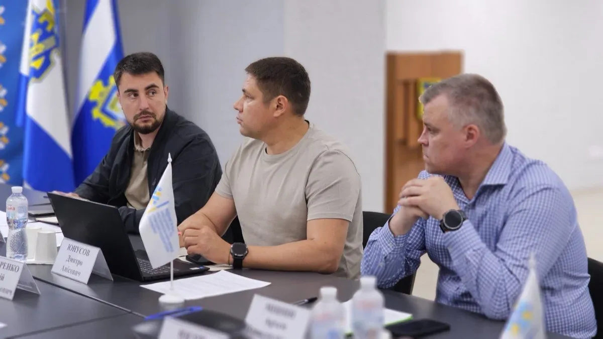 У Херсонській ОВА обговорили питання збору податків та взаємодії громад з податковою службою 2