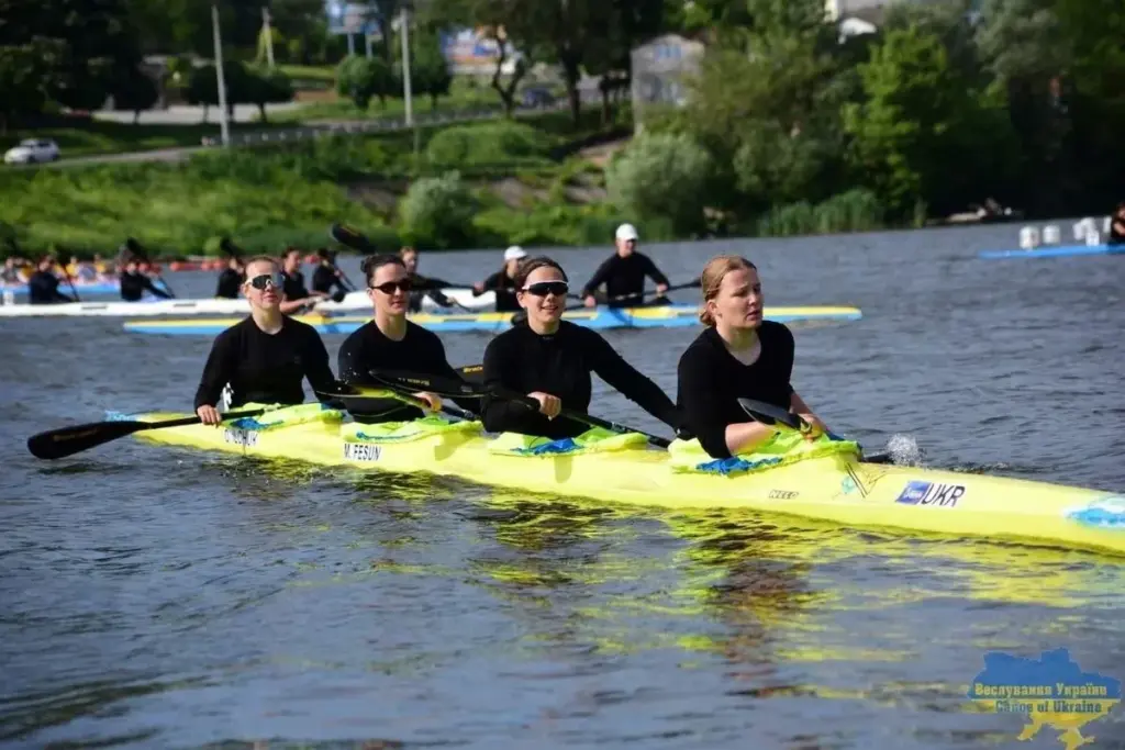 Херсонські веслувальники здобули 16 медалей на Чемпіонаті України в Умані