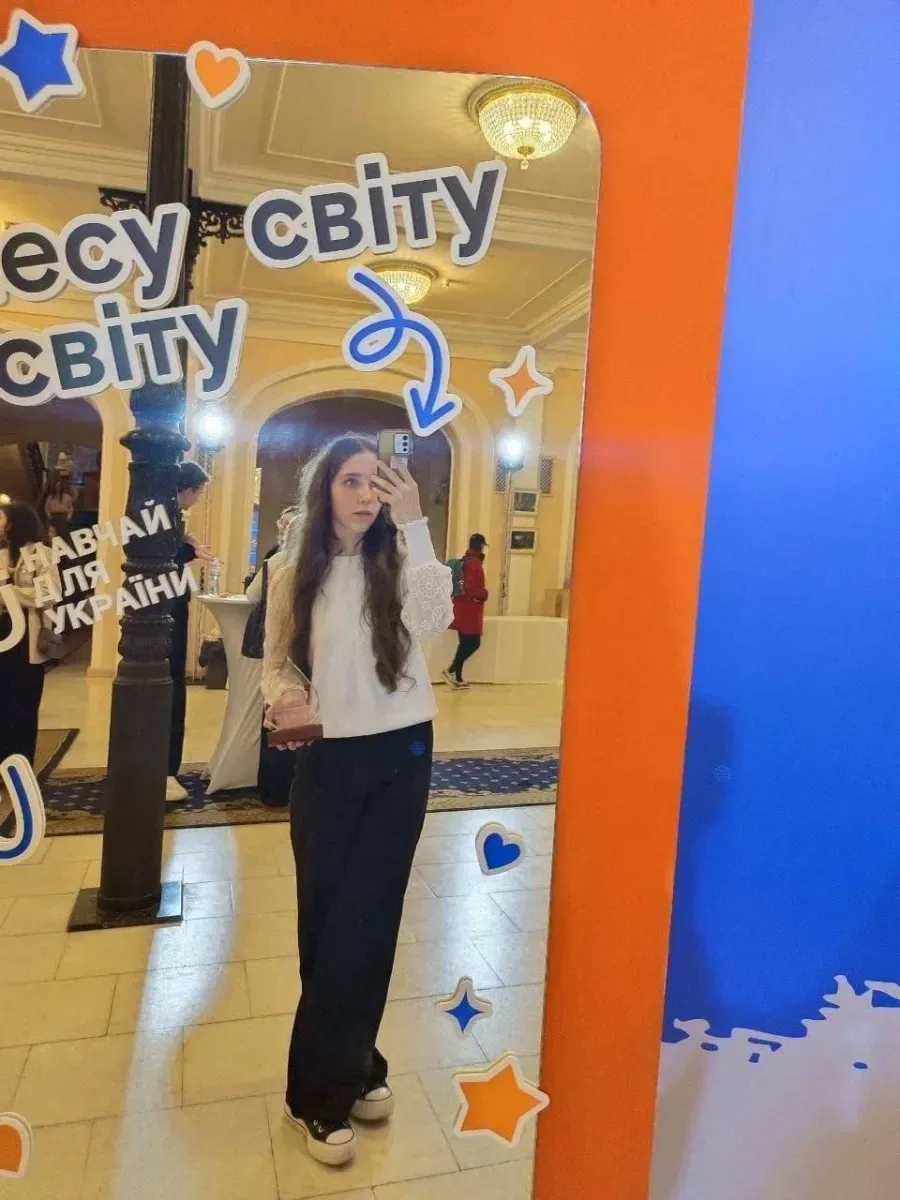 Підлітки беруть участь в програмі підтримки ментального здоров'я у Херсонському НВК №11 3