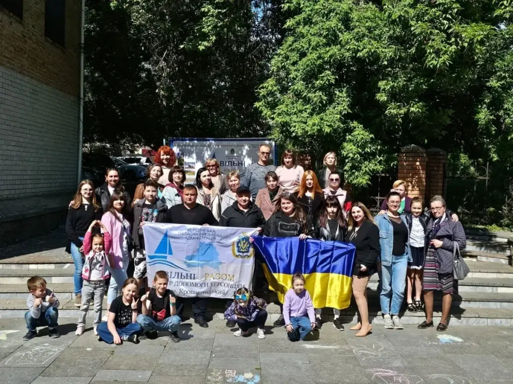 Херсонці в Кропивницькому змагались та пекли бургери до Дня сім’ї