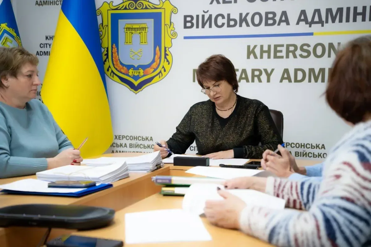 Засідання комісії у Херсоні, яка рекомендувала виділити 960 тисяч гривень адресної допомоги мешканцям міста. 3
