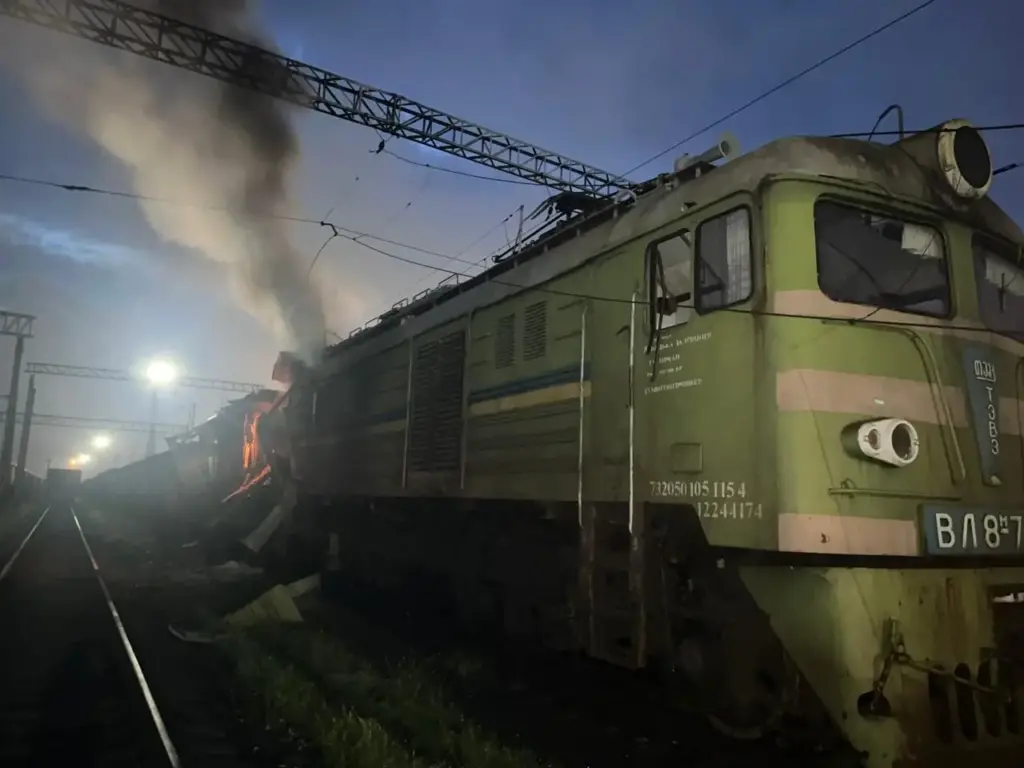 Росія масовано атакувала Україну дронами: понад сотня БпЛА у небі