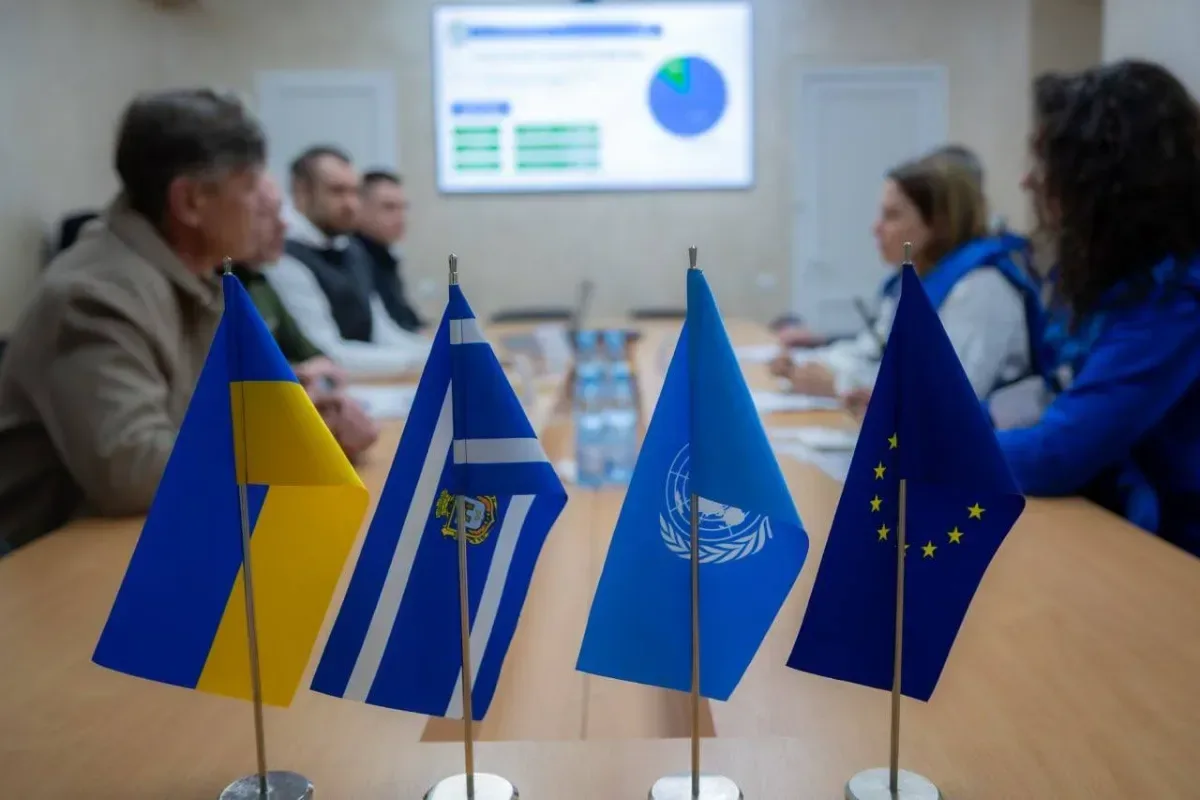 Місія ООН з прав людини зустрічається з посадовцями Херсона для документування впливу обстрілів на місто. 5