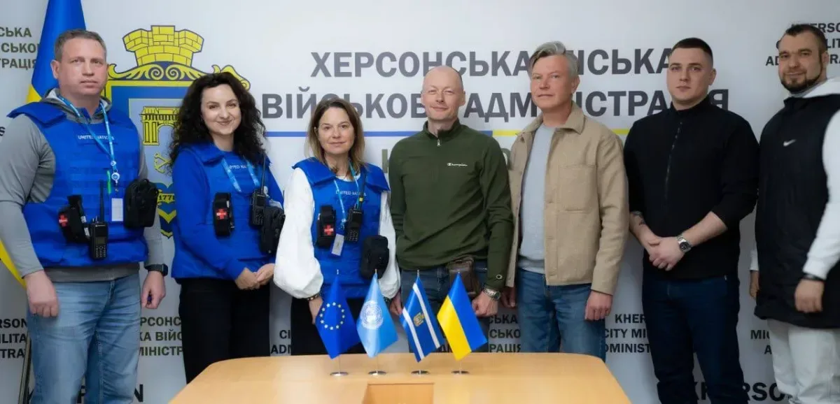 Місія ООН з прав людини зустрічається з посадовцями Херсона для документування впливу обстрілів на місто. 6